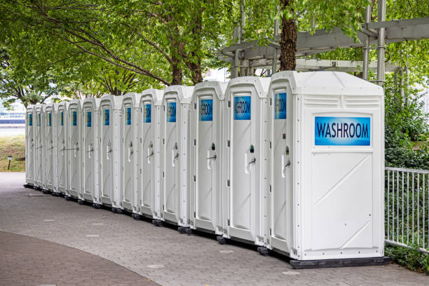 Best Porta potty cleaning services  in Cloverdale, CA