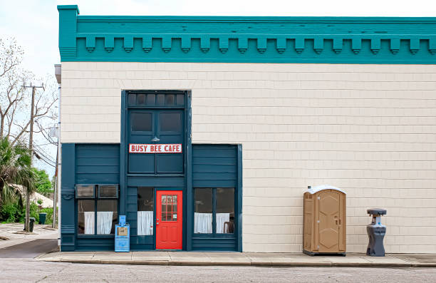 Best Emergency porta potty rental  in Cloverdale, CA